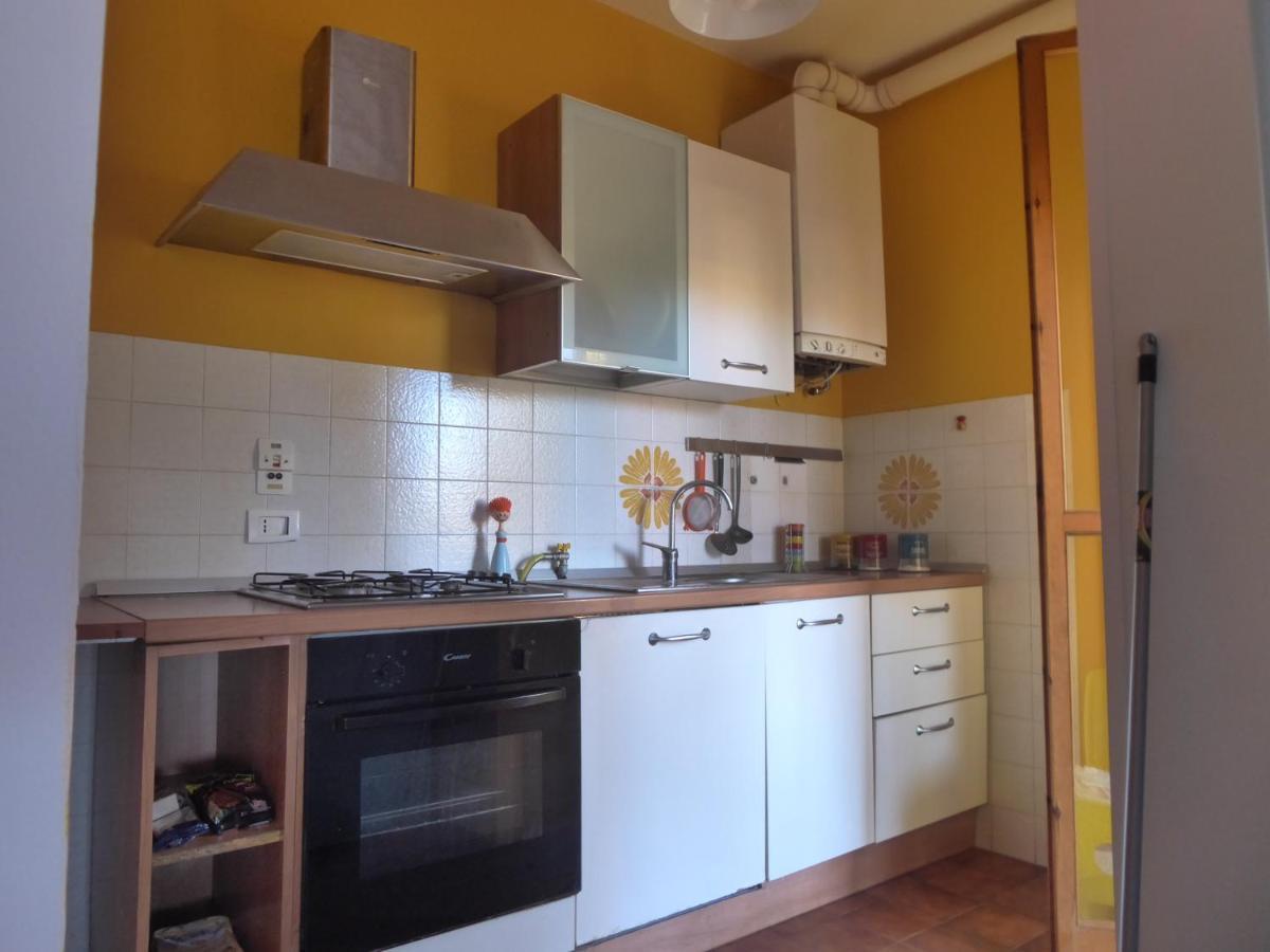 La Casa Di Tina Apartment Ventimiglia Exterior photo